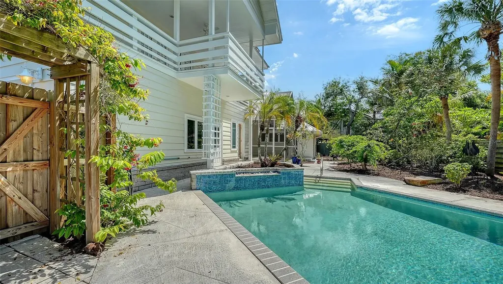 1770 S Oval Drive Sarasota FL 34239