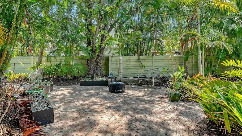 1770 S Oval Drive Sarasota FL 34239