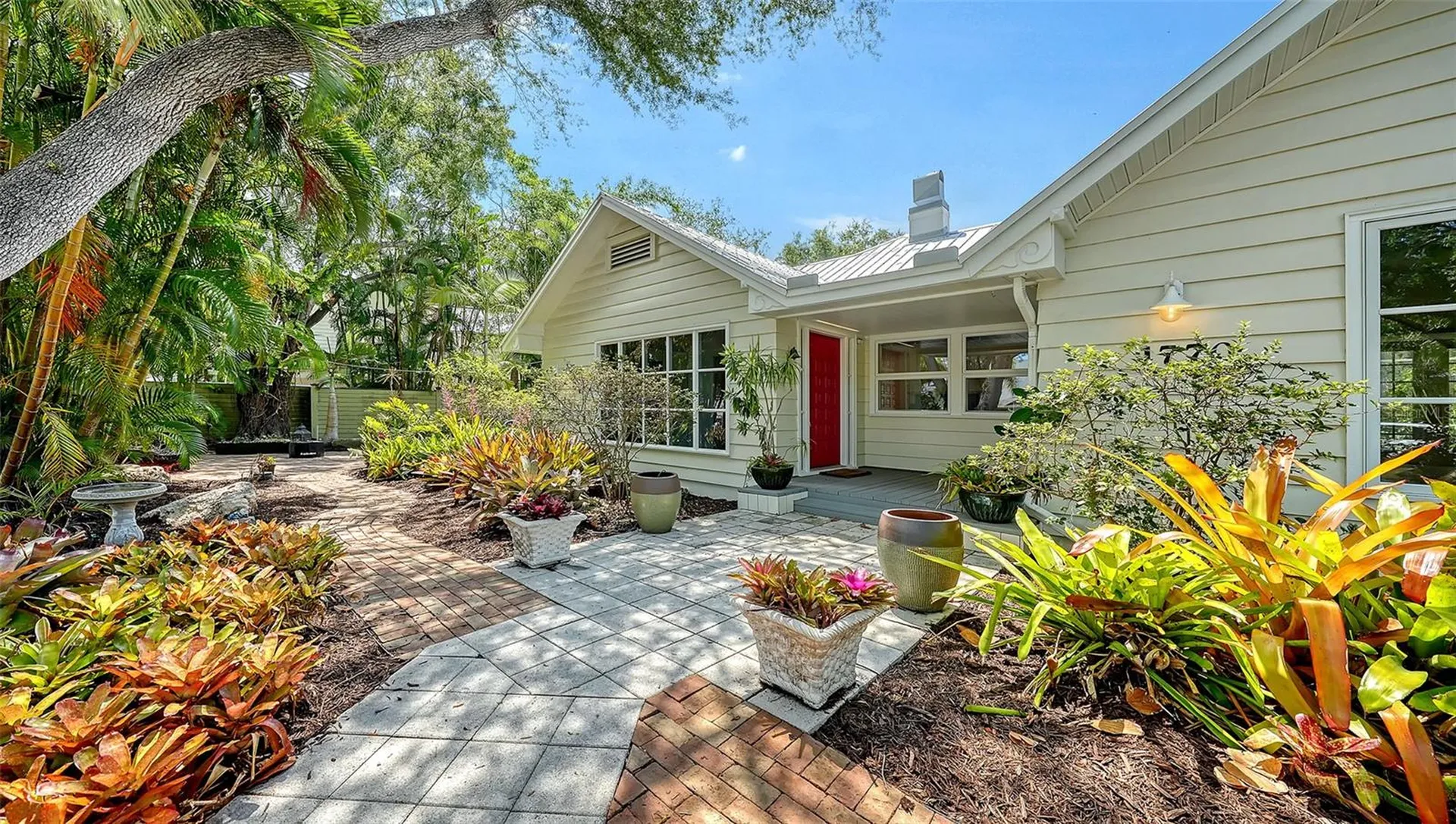 1770 S Oval Drive Sarasota FL 34239