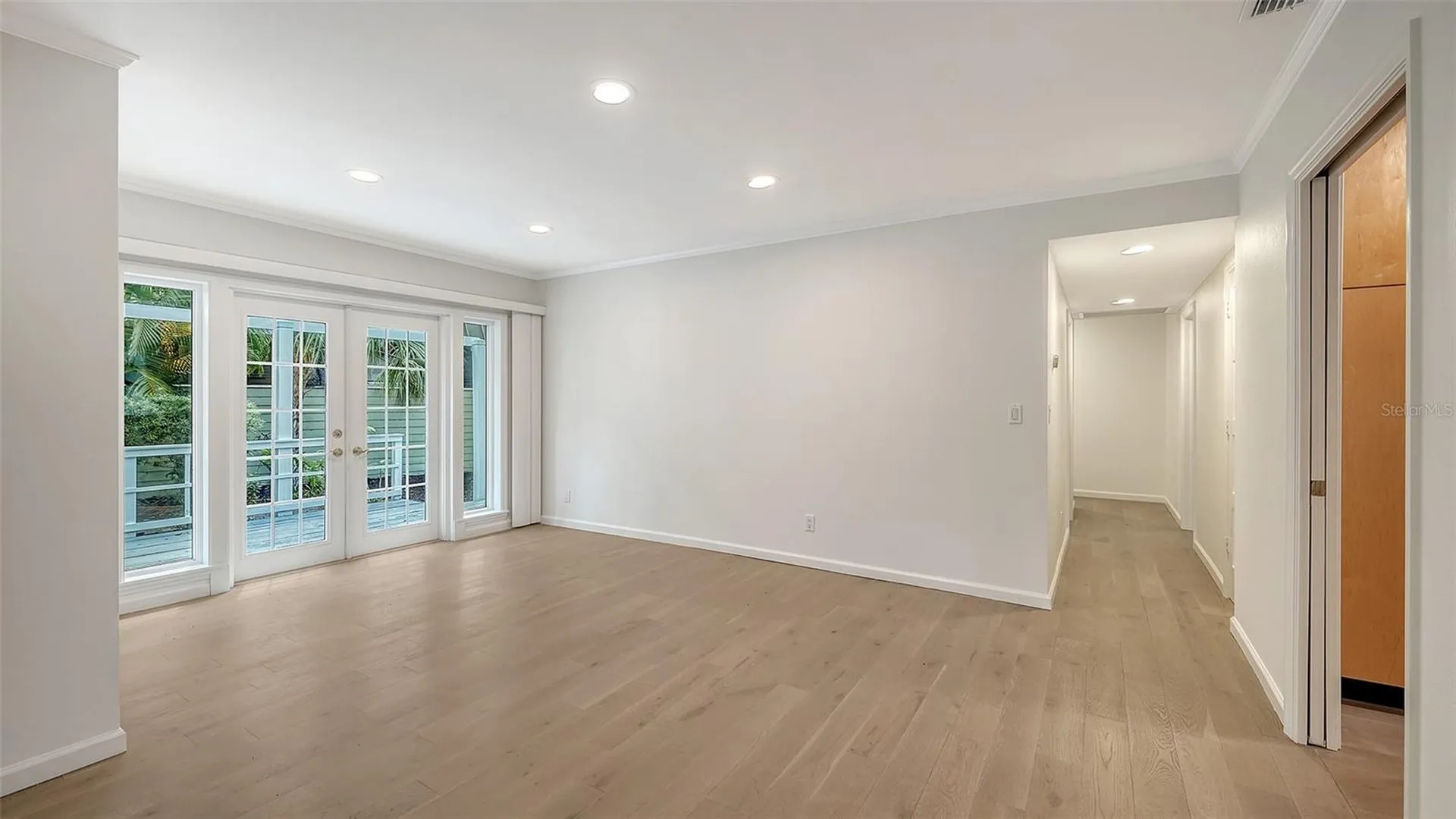 1770 S Oval Drive Sarasota FL 34239