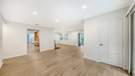 1770 S Oval Drive Sarasota FL 34239