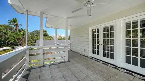 1770 S Oval Drive Sarasota FL 34239
