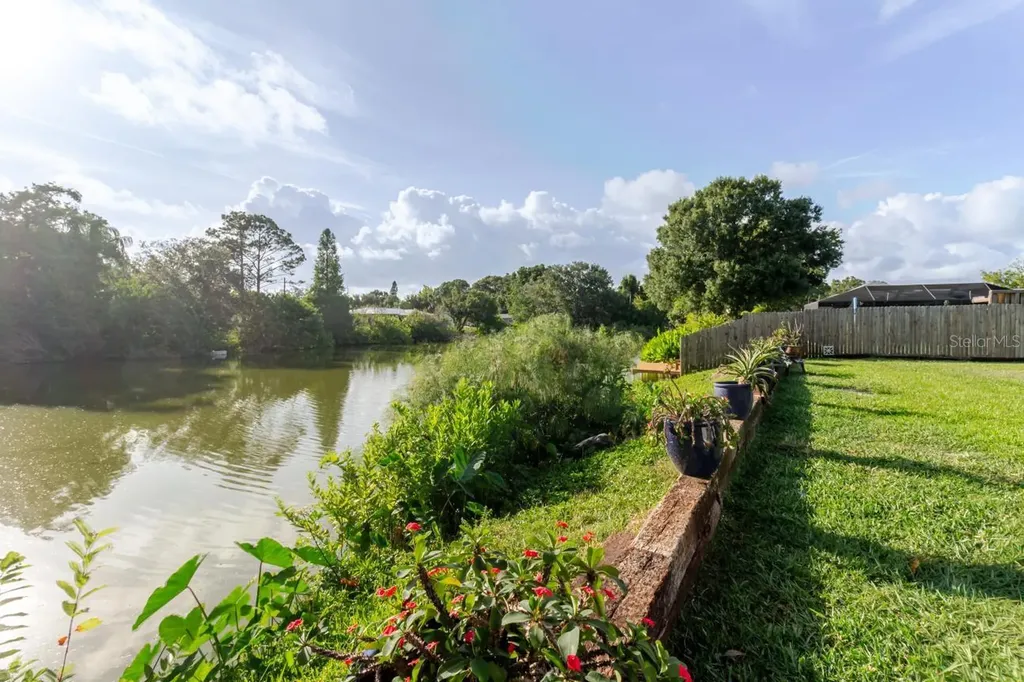 96 New York Avenue Dunedin FL 34698