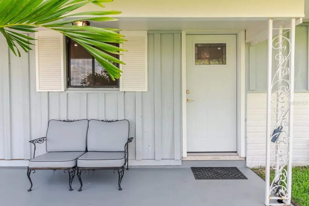 96 New York Avenue Dunedin FL 34698