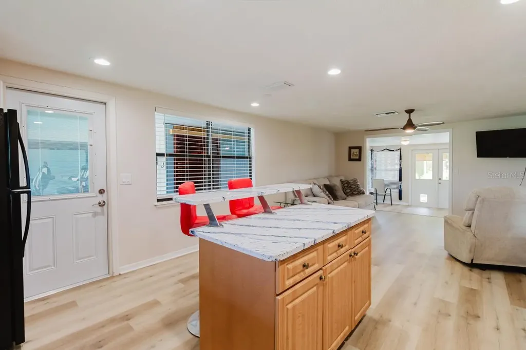 96 New York Avenue Dunedin FL 34698