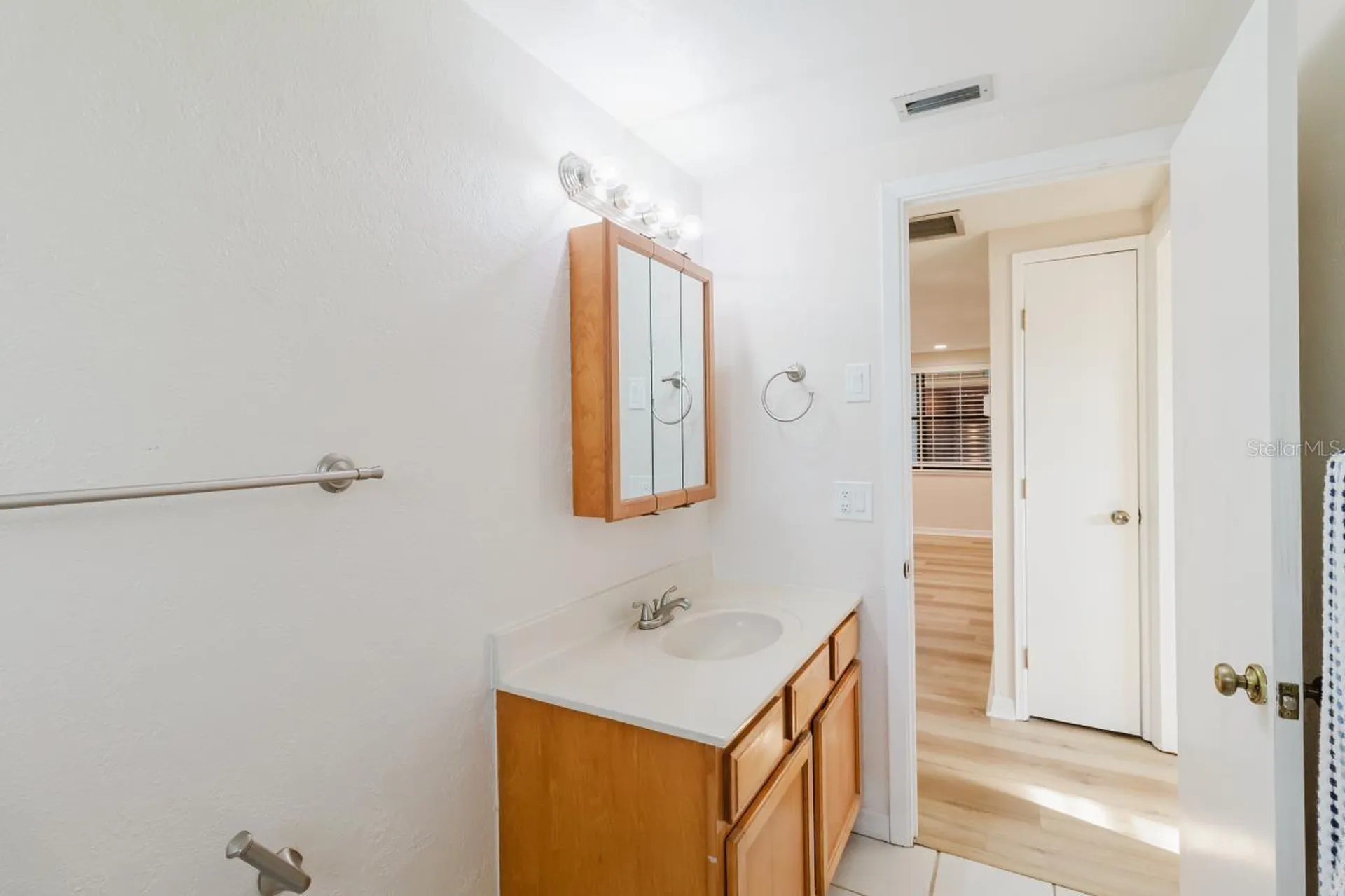 96 New York Avenue Dunedin FL 34698