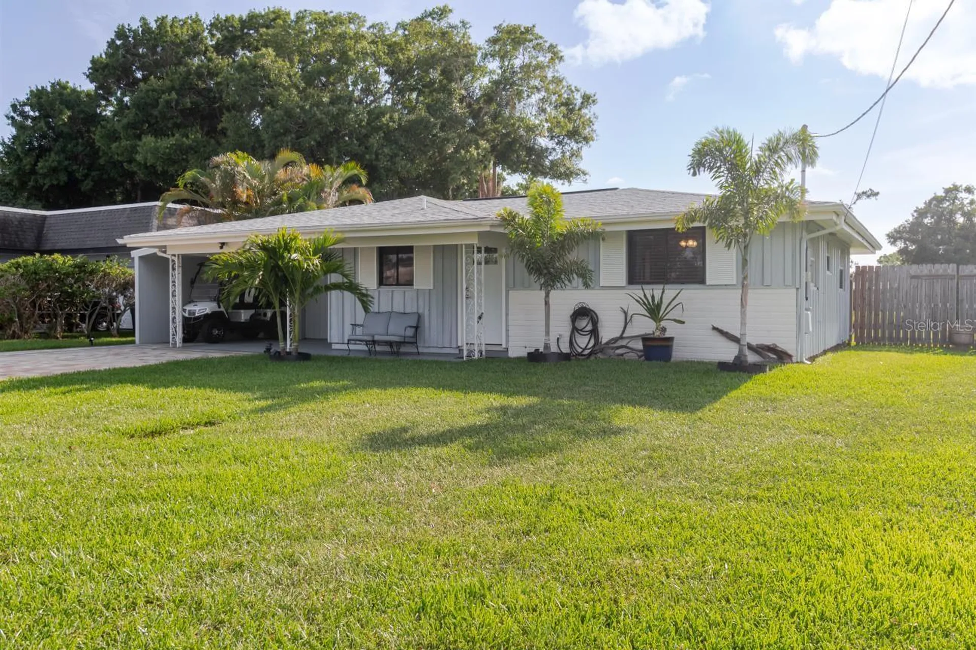 96 New York Avenue Dunedin FL 34698