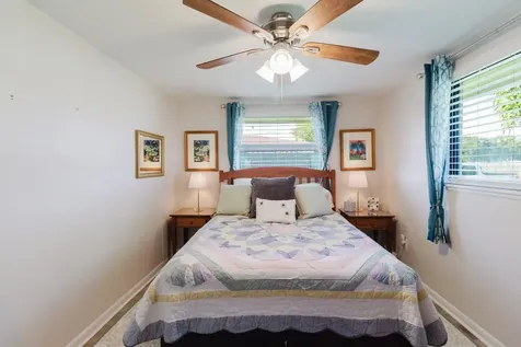 96 New York Avenue Dunedin FL 34698