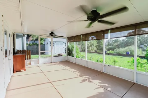 96 New York Avenue Dunedin FL 34698