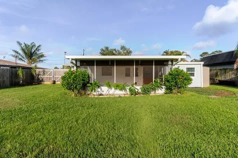 96 New York Avenue Dunedin FL 34698
