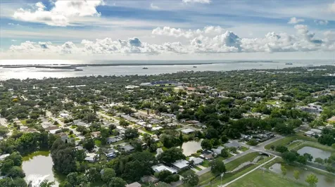 96 New York Avenue Dunedin FL 34698