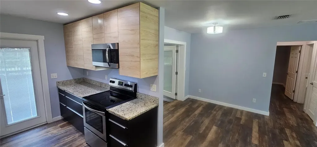 2462 Harvard Road Deland FL 32724