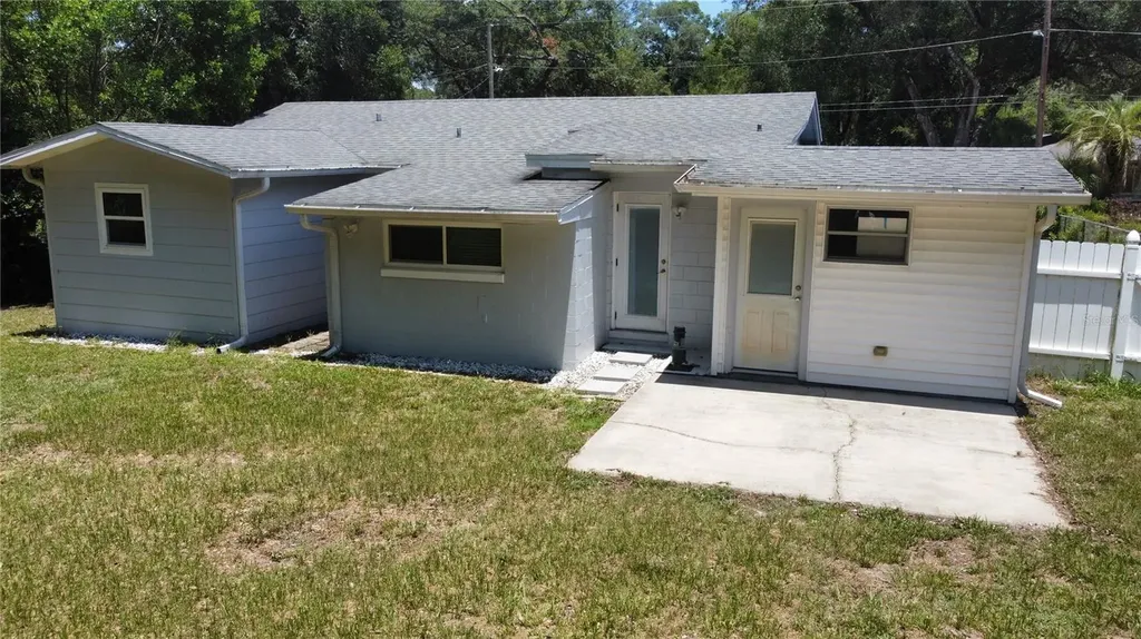 2462 Harvard Road Deland FL 32724