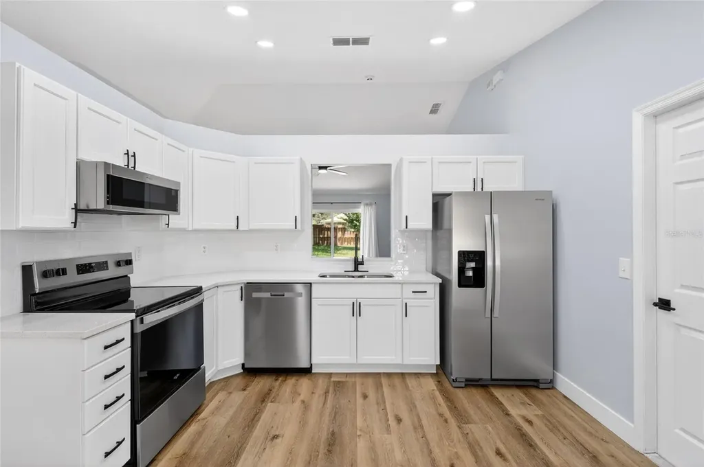 1645 E Spring Ridge Circle Winter Garden FL 34787