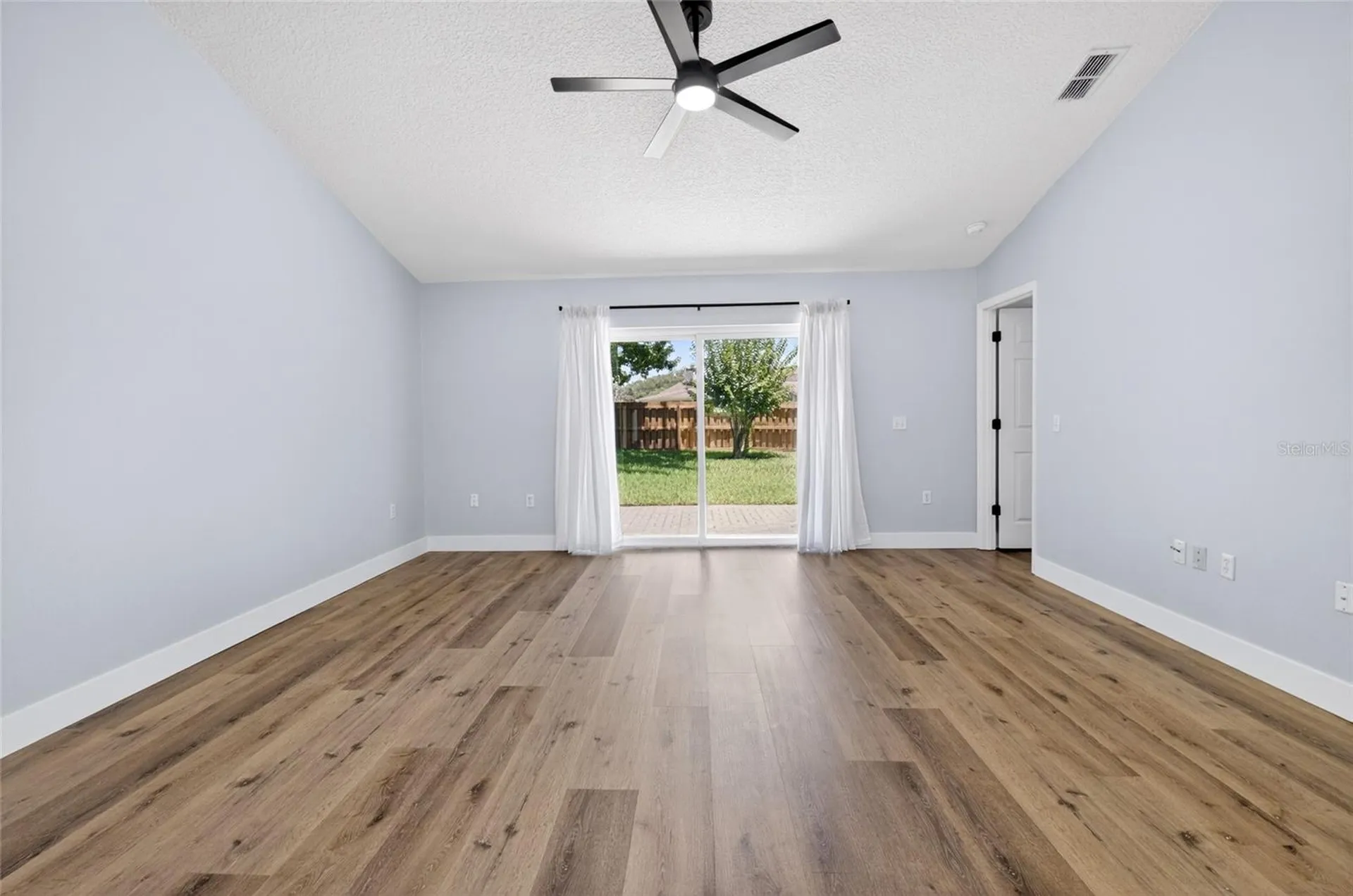 1645 E Spring Ridge Circle Winter Garden FL 34787