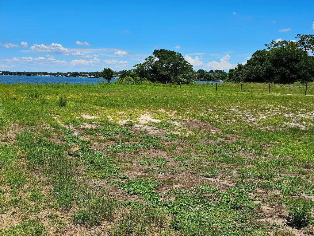 466 Sunset Pointe Drive Lake Placid FL 33852