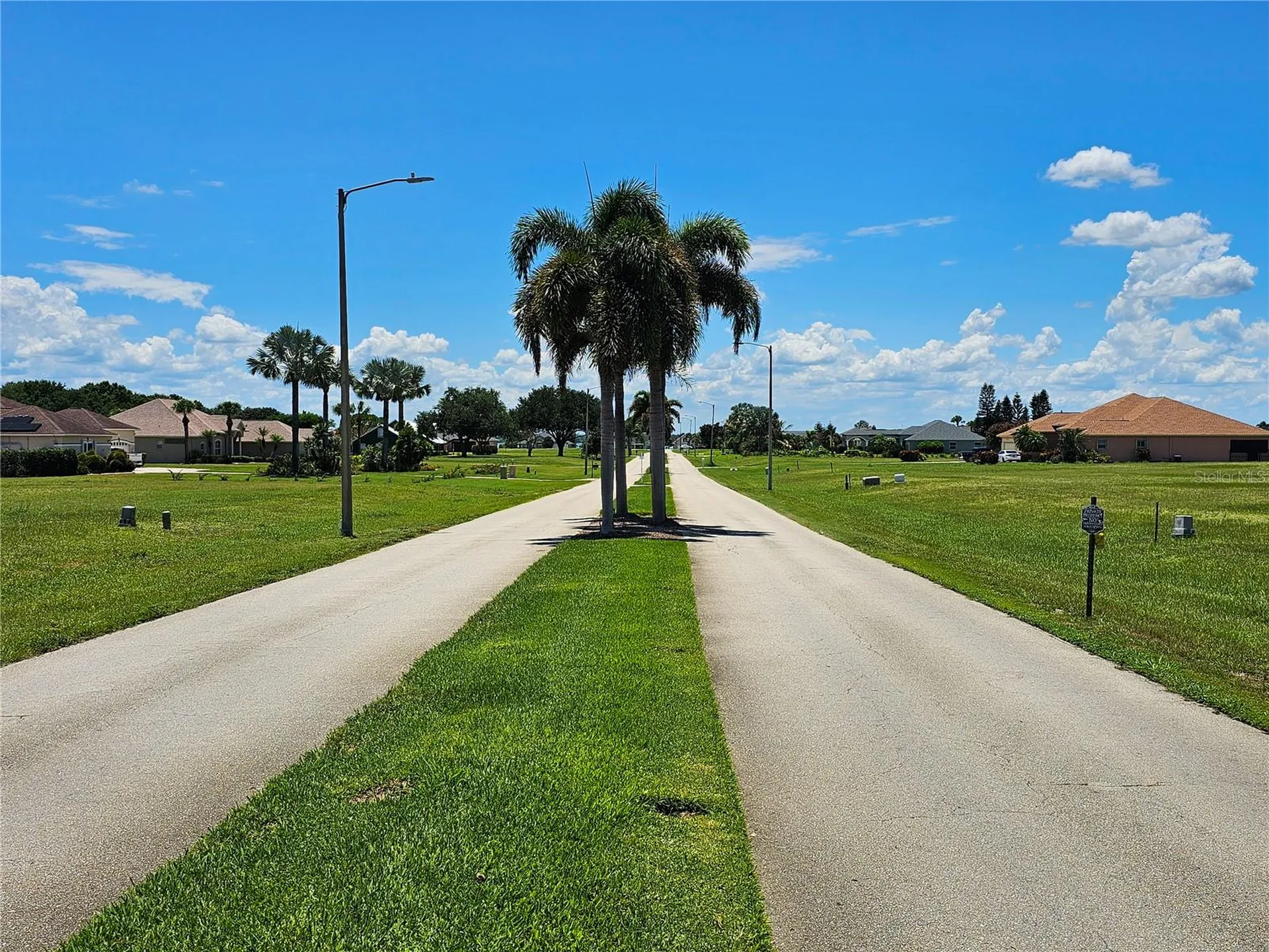 466 Sunset Pointe Drive Lake Placid FL 33852