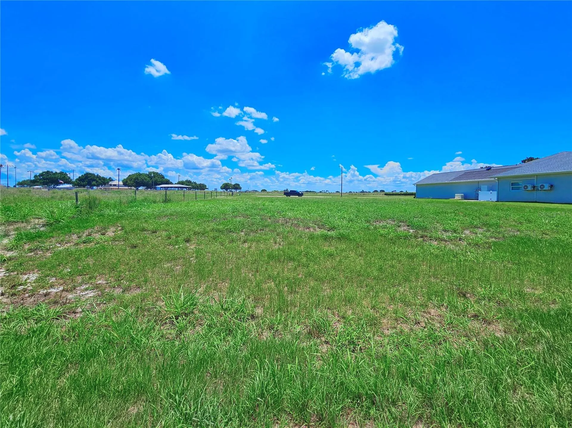 466 Sunset Pointe Drive Lake Placid FL 33852