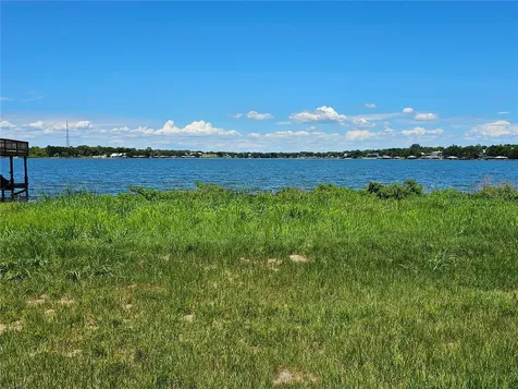 466 Sunset Pointe Drive Lake Placid FL 33852