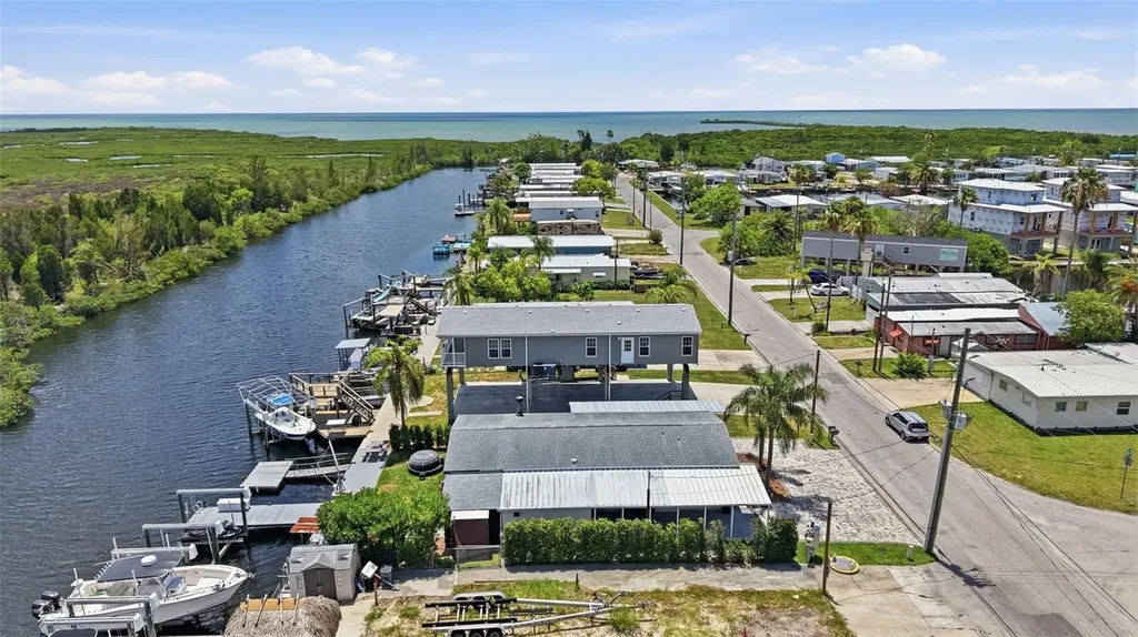 6310 Tower Drive Hudson FL 34667