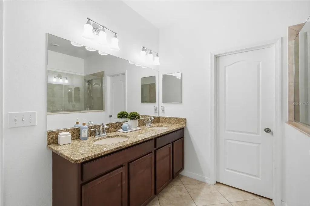 11604 Sunburst Marble Road Riverview FL 33579