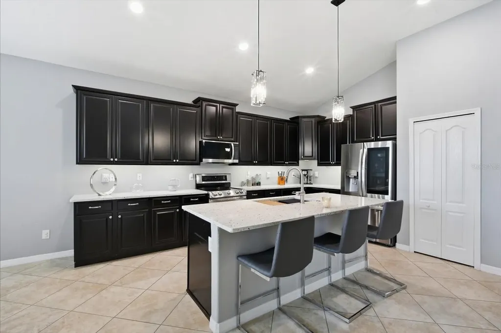 11604 Sunburst Marble Road Riverview FL 33579