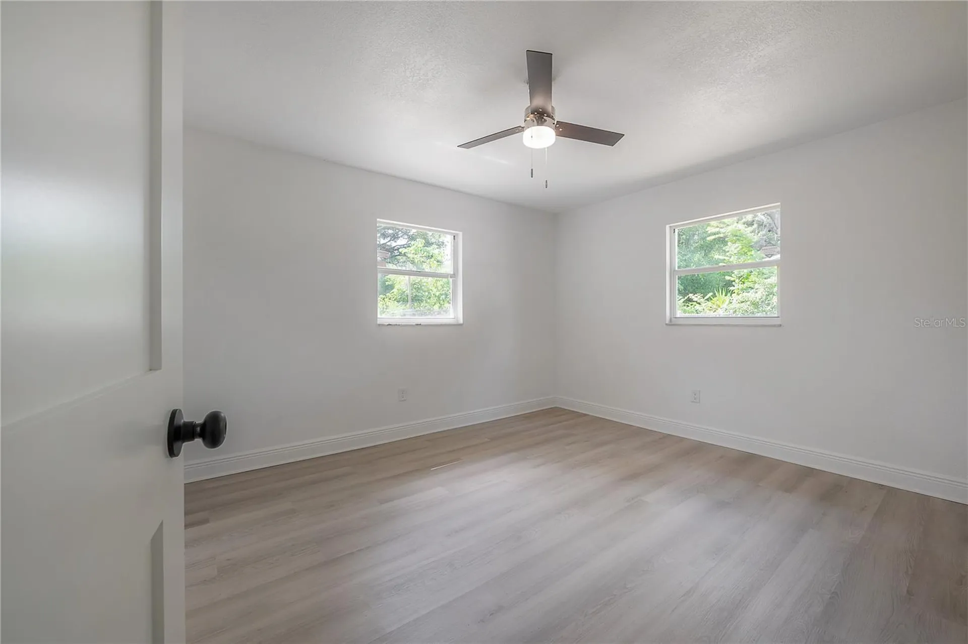 6042 Hazelwood Drive Zephyrhills FL 33542
