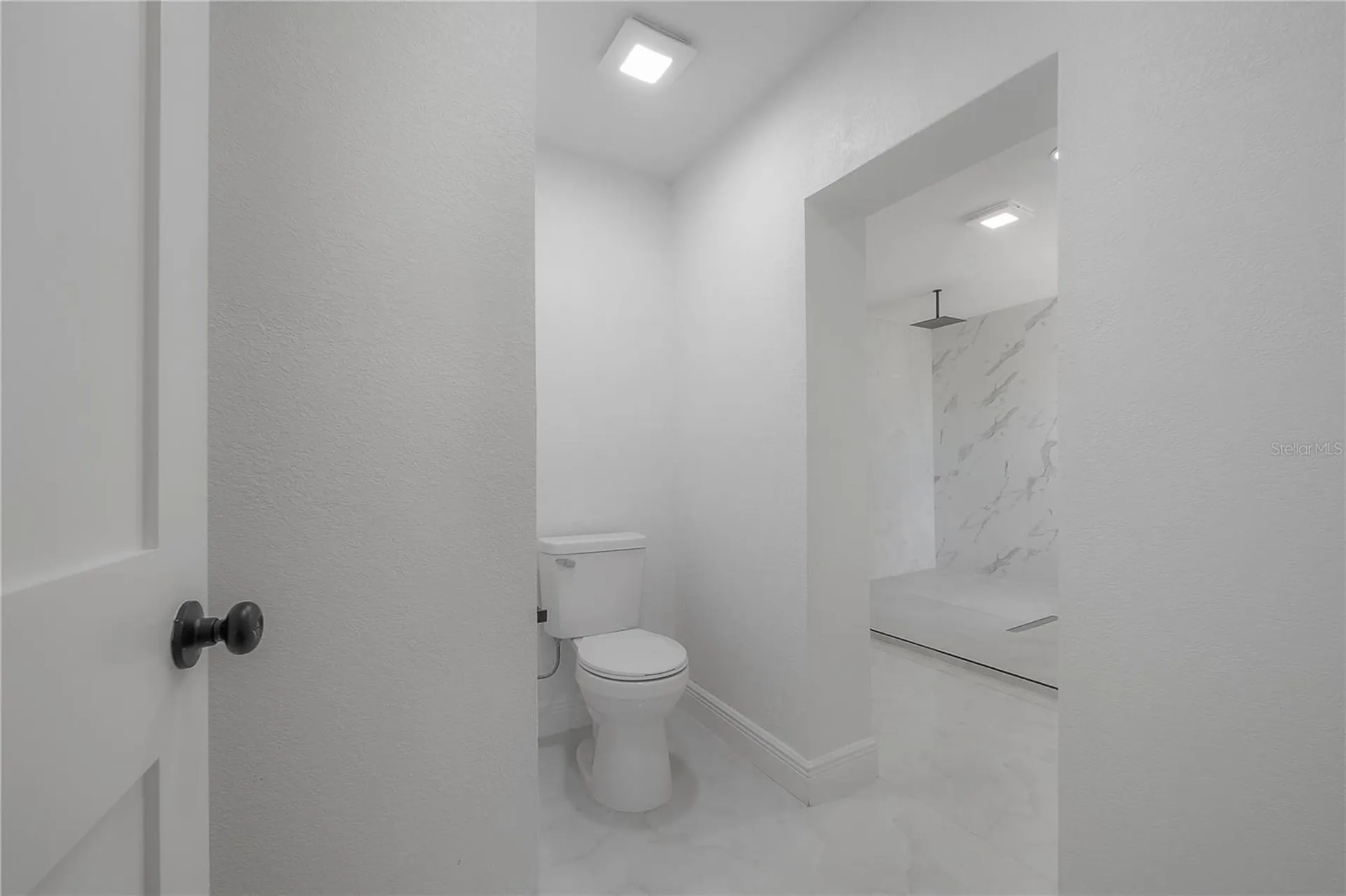 6042 Hazelwood Drive Zephyrhills FL 33542