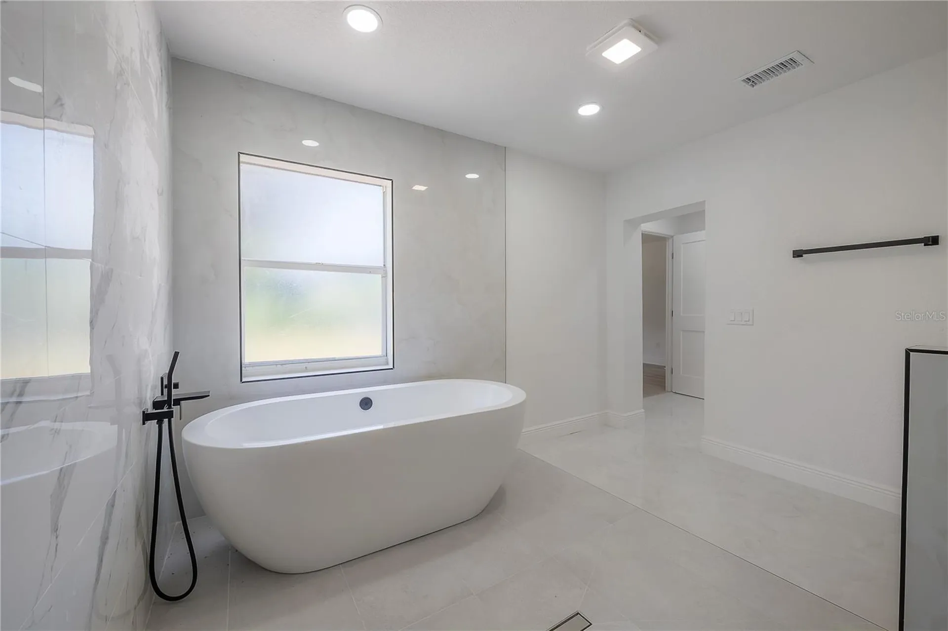 6042 Hazelwood Drive Zephyrhills FL 33542