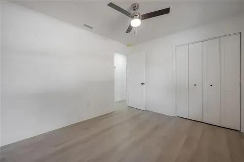 6042 Hazelwood Drive Zephyrhills FL 33542