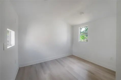 6042 Hazelwood Drive Zephyrhills FL 33542