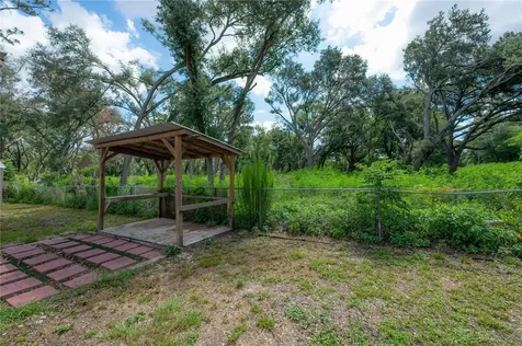 6042 Hazelwood Drive Zephyrhills FL 33542