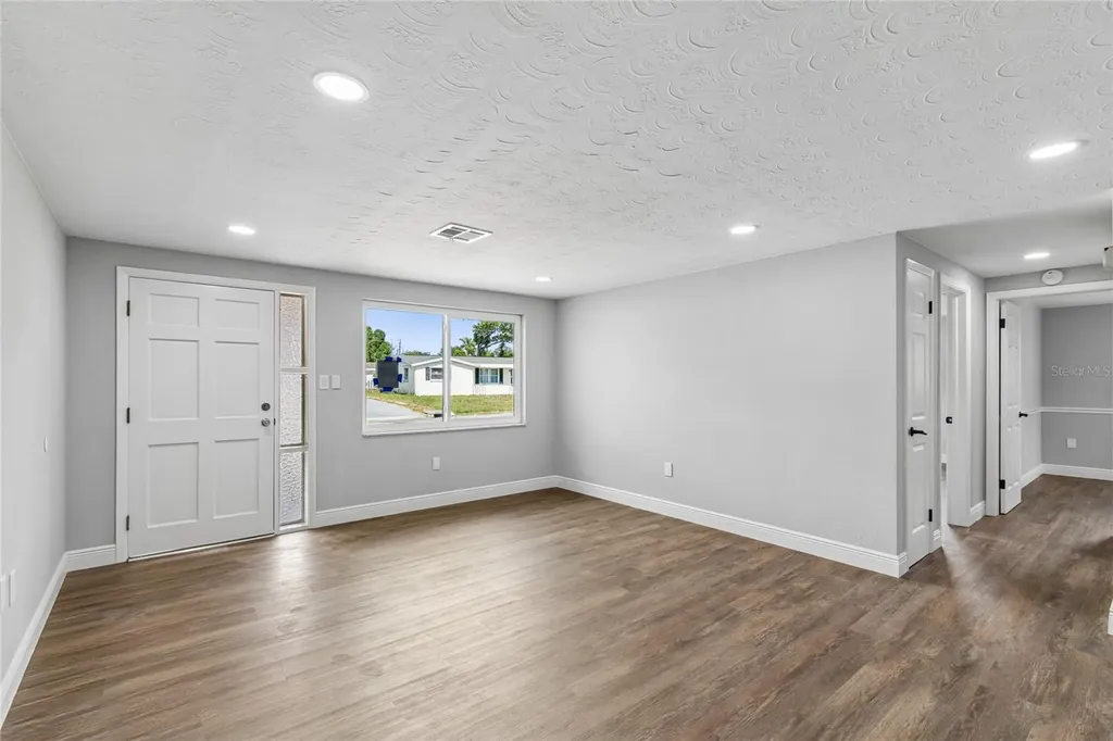 1039 Clairborne Street Holiday FL 34690