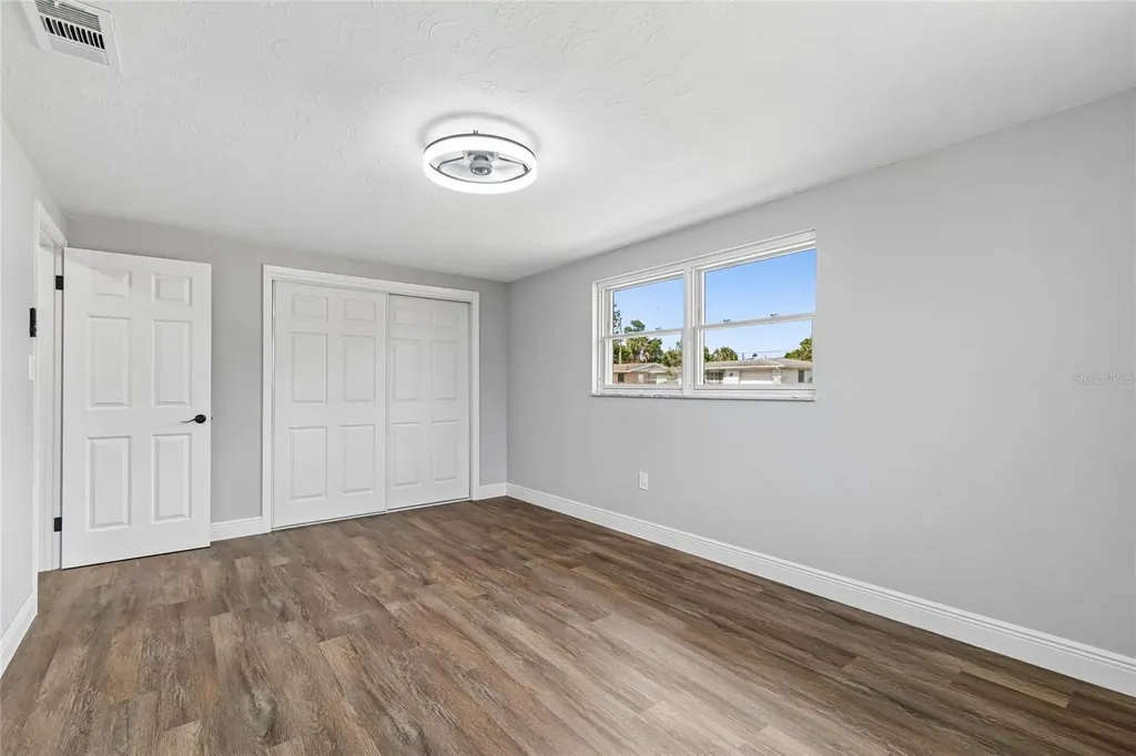 1039 Clairborne Street Holiday FL 34690