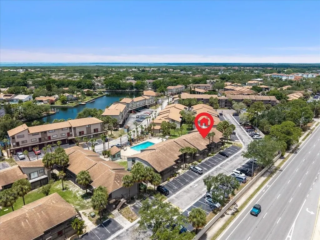 6332 Newtown Circle Tampa FL 33615