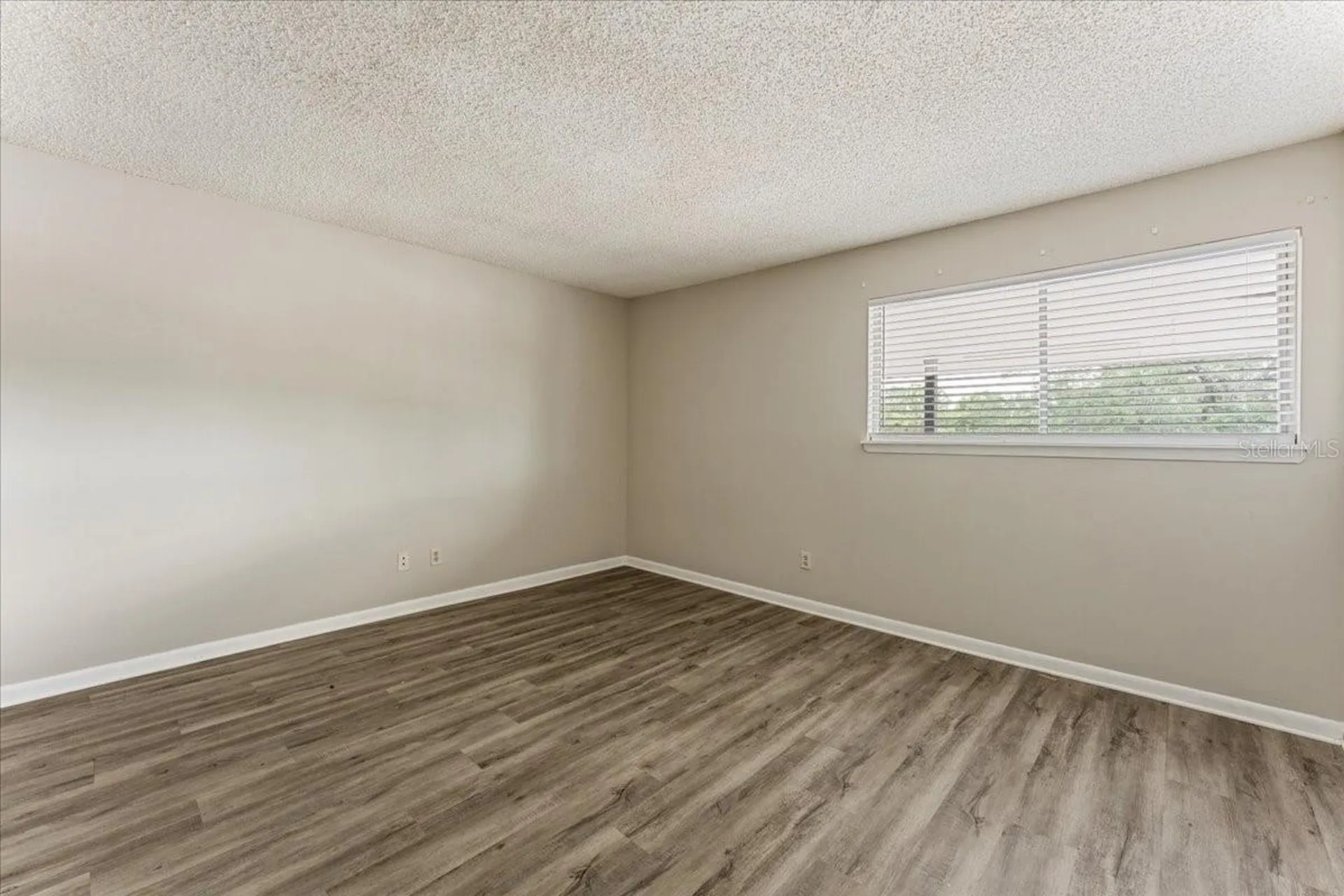 6332 Newtown Circle Tampa FL 33615