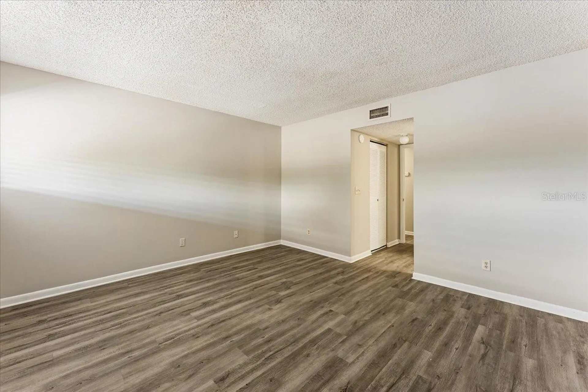 6332 Newtown Circle Tampa FL 33615