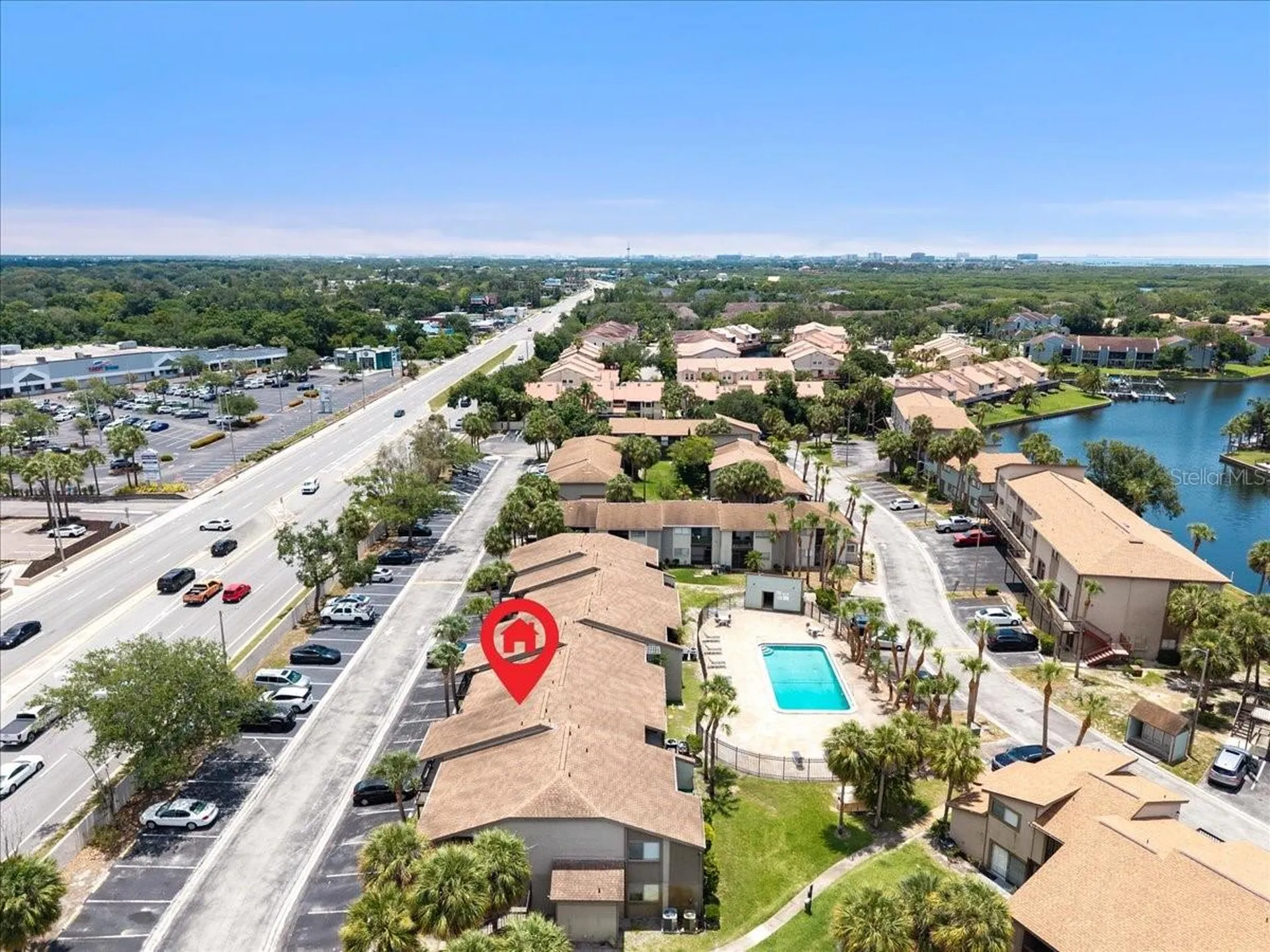 6332 Newtown Circle Tampa FL 33615