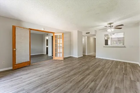 6332 Newtown Circle Tampa FL 33615