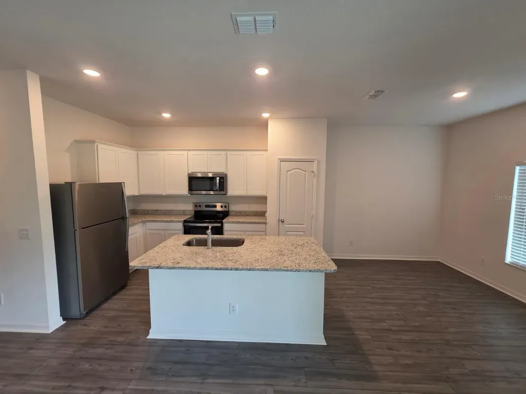308 Bass Court Kissimmee FL 34759