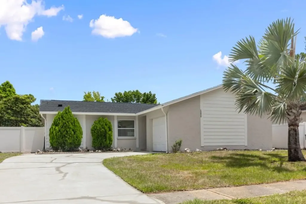 13826 Pathfinder Drive Tampa FL 33625