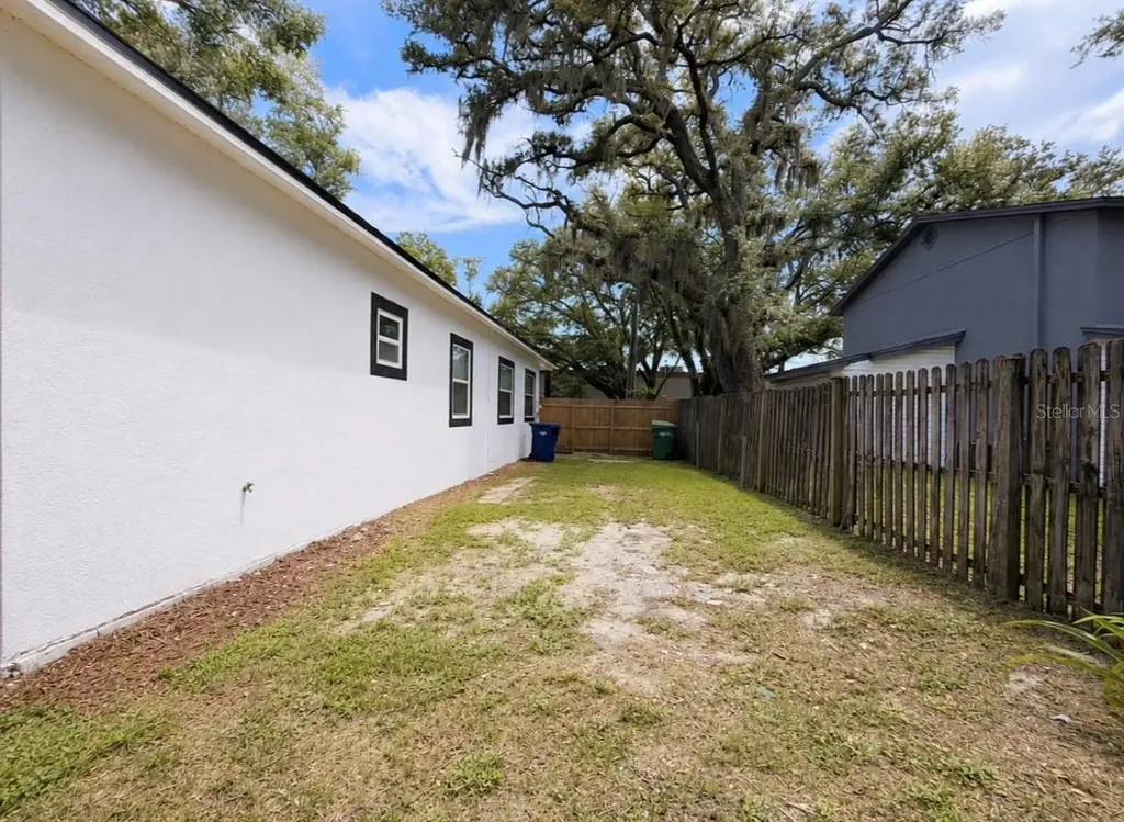 4220 E Eva Street Tampa FL 33617