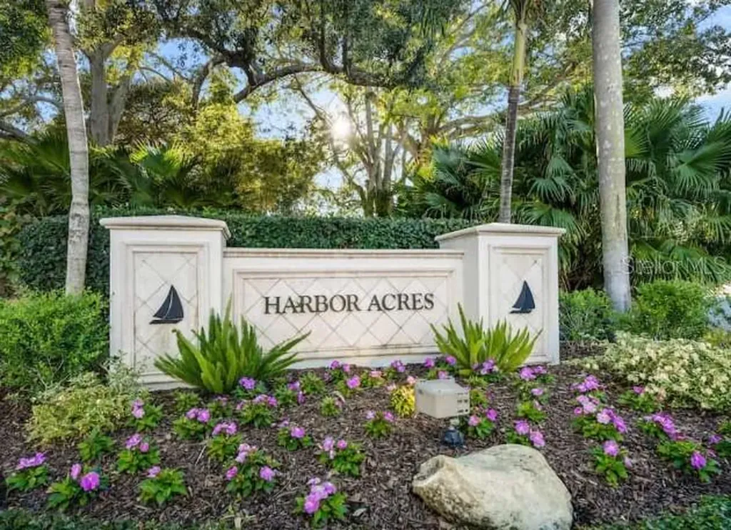 1387 Harbor Drive Sarasota FL 34239