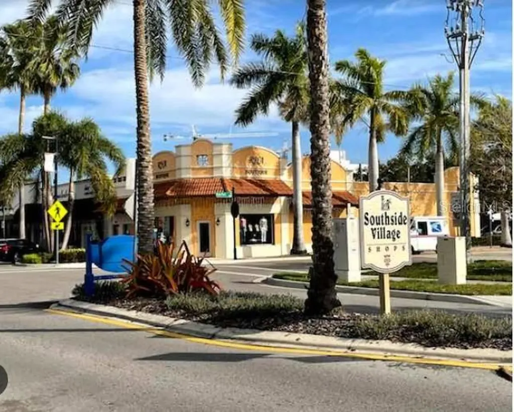 1387 Harbor Drive Sarasota FL 34239