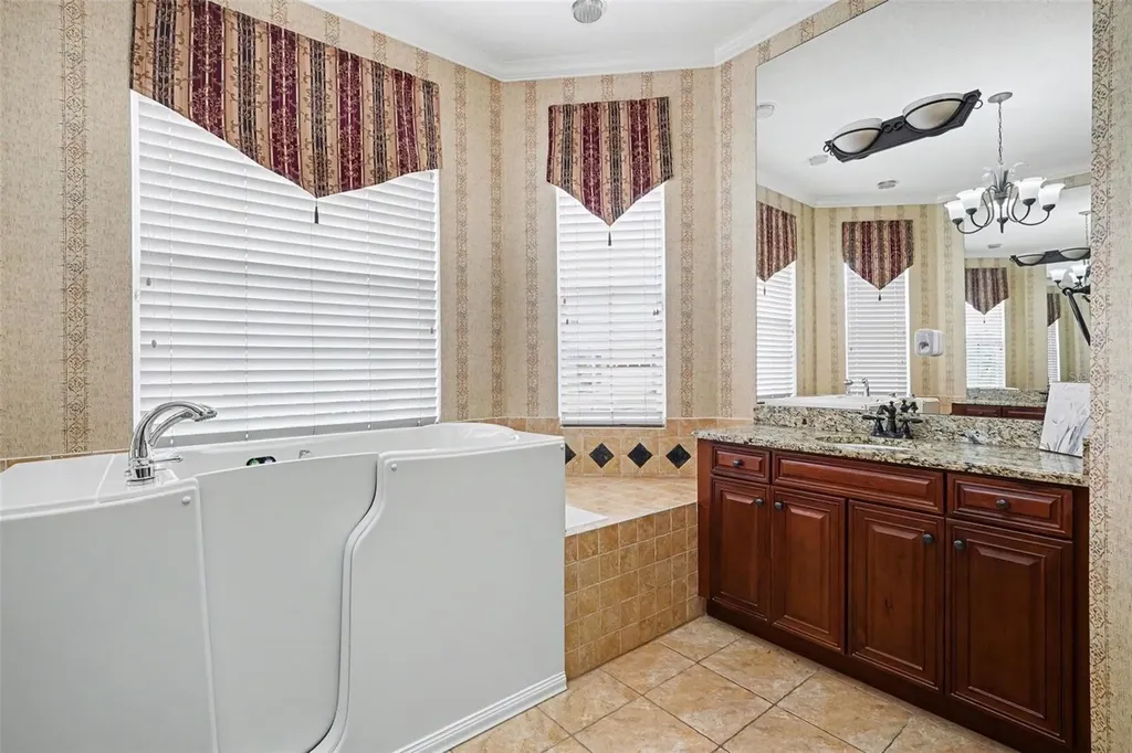 4496 Strathmore Drive Lake Wales FL 33859