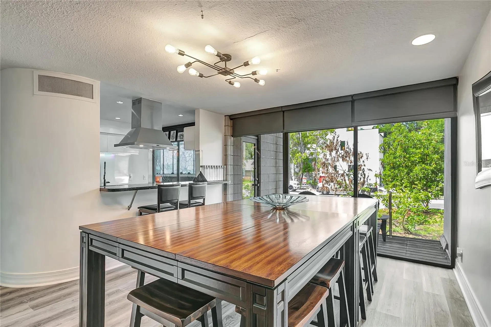 312 S Riverhills Drive Tampa FL 33617