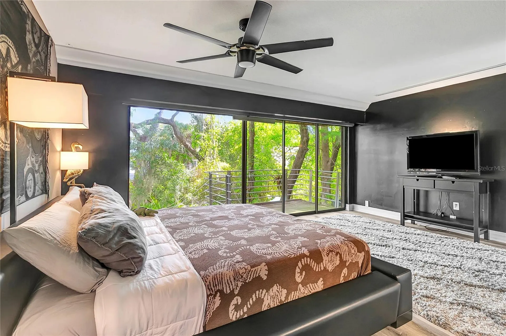 312 S Riverhills Drive Tampa FL 33617