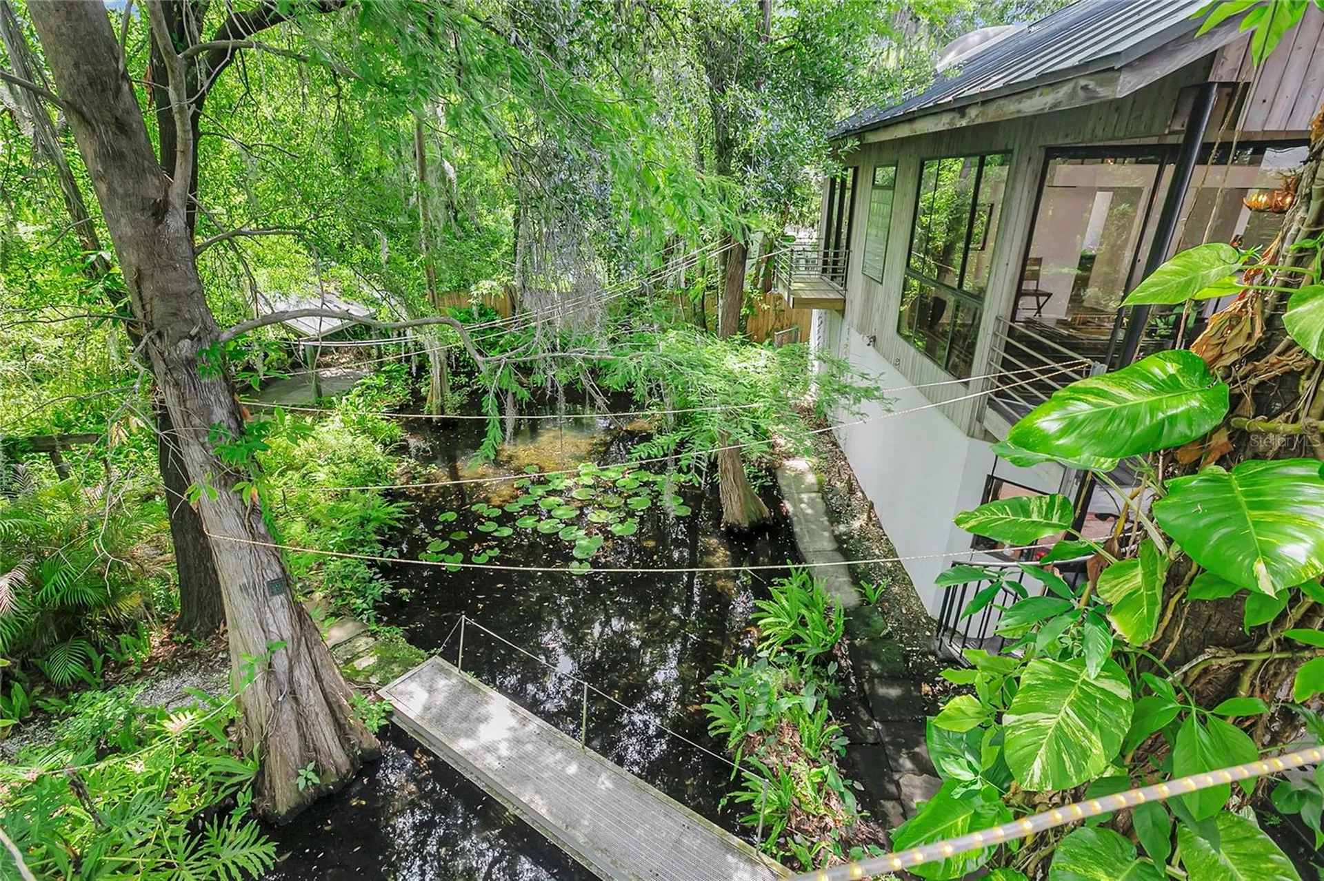 312 S Riverhills Drive Tampa FL 33617