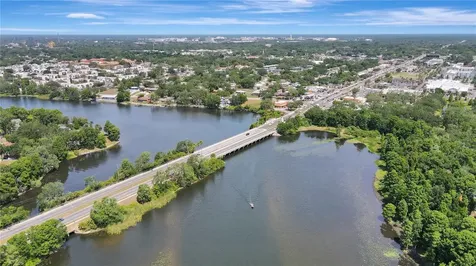312 S Riverhills Drive Tampa FL 33617