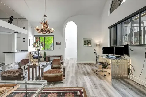 312 S Riverhills Drive Tampa FL 33617